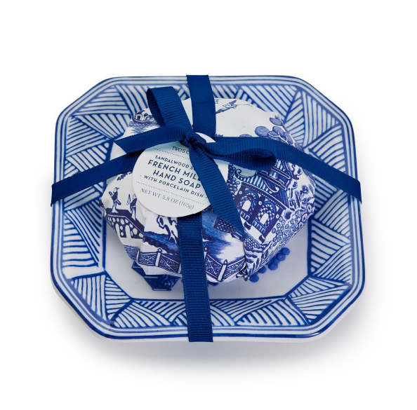 Blue Willow Sandalwood Scented Soap With Tray