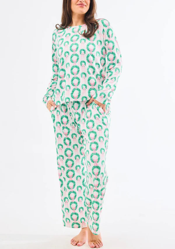 Annie Rosy Wreaths Pajamas
