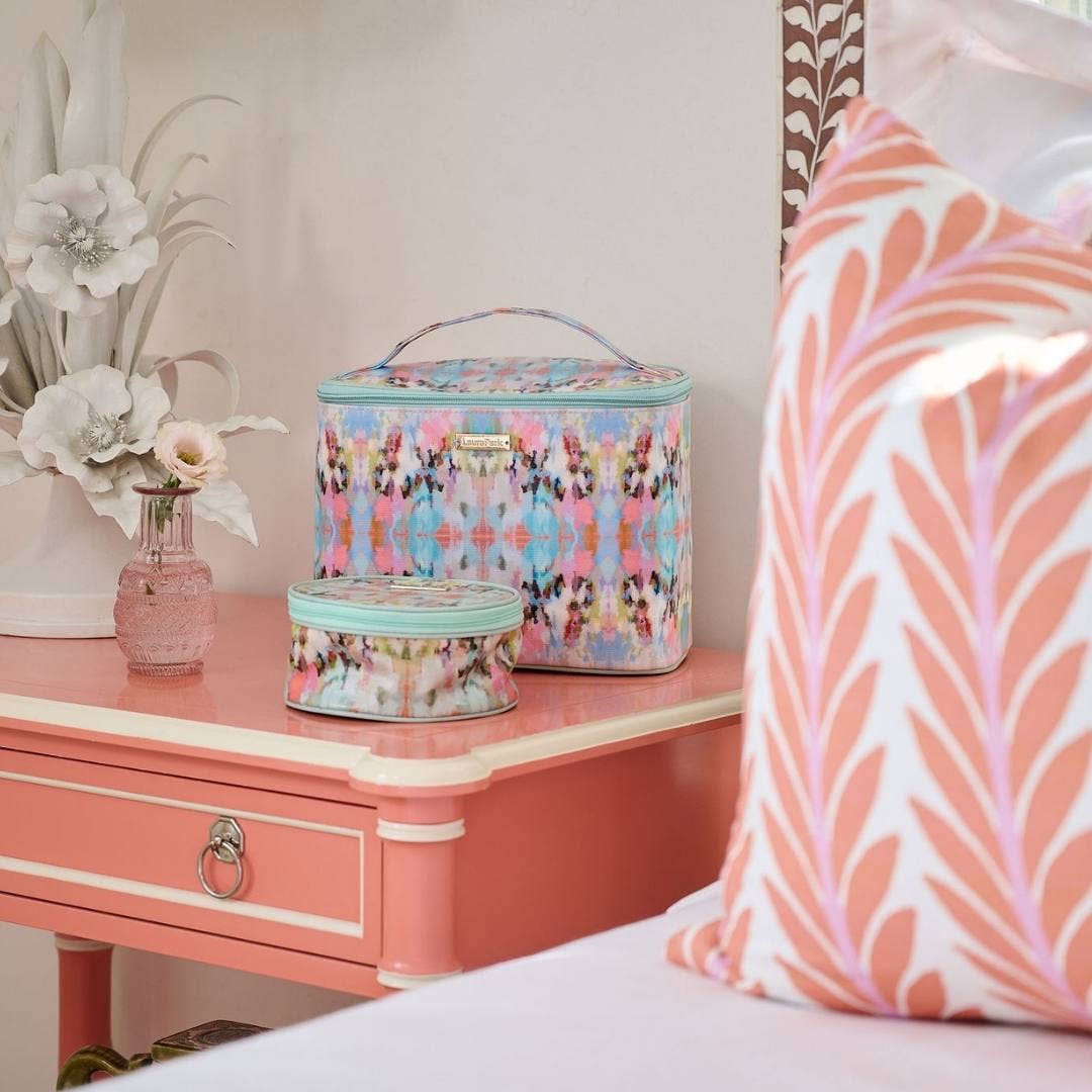 Laura Park Designs - Brooks Avenue Round Jewelry Case