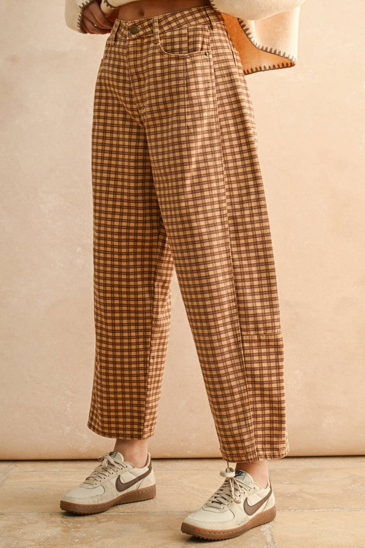 Mini Checker Pattern Barrel Pants