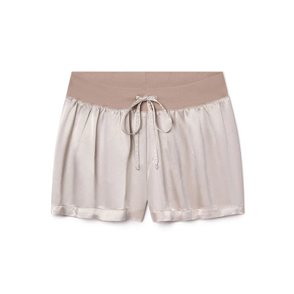 Pj Harlow Mikel Short