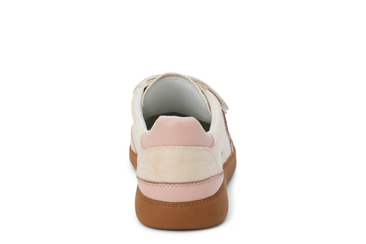 Lizzie Sneaker