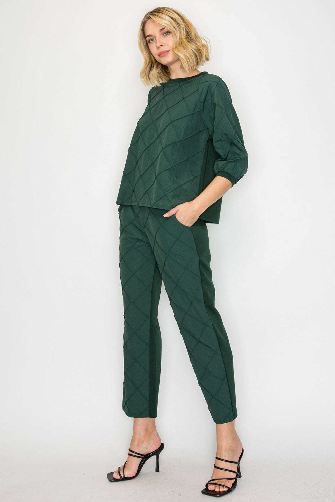 Jamila Stetch Knit Pointe with Textured Woven Pants