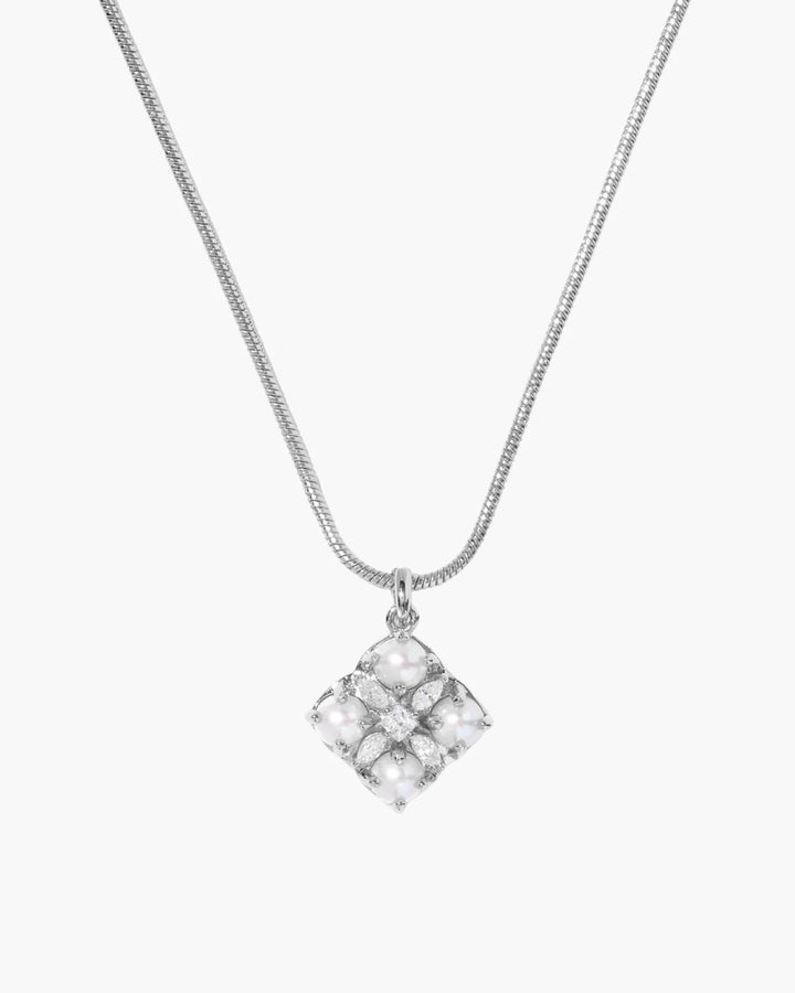 Kendra Scott Dira Pendant Necklace - Silver/Pearl