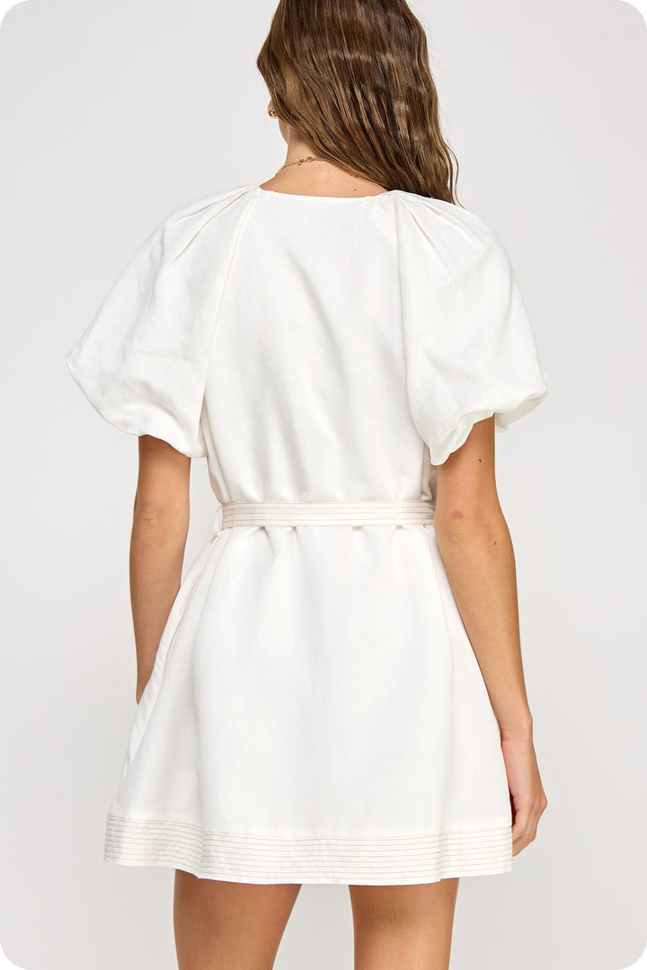 Seashell Puff Sleeve Off-White Dress