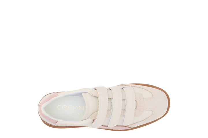 Lizzie Sneaker