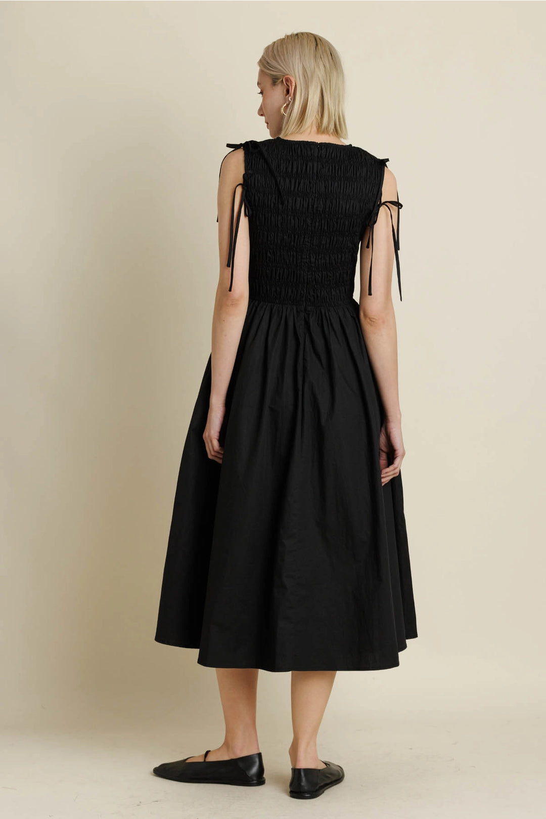 BLACK DETACHABLE SLV MIDI DRESS
