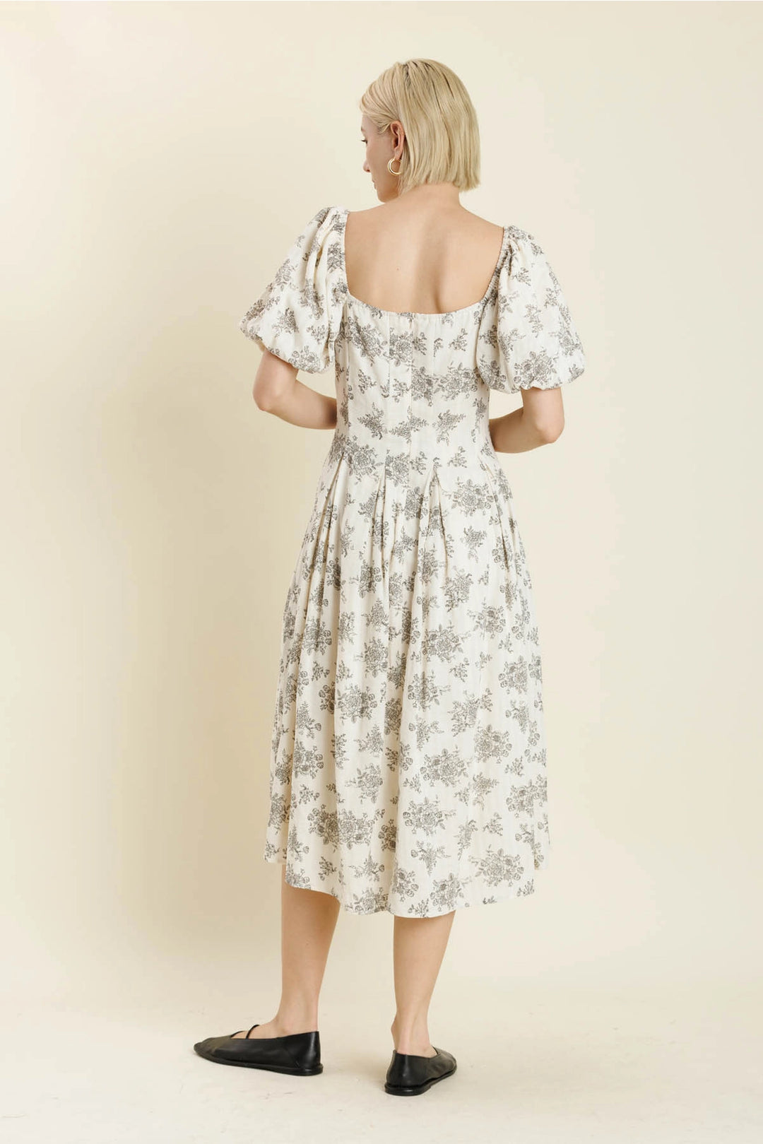 FLORAL PLEATED MIDI DRESS