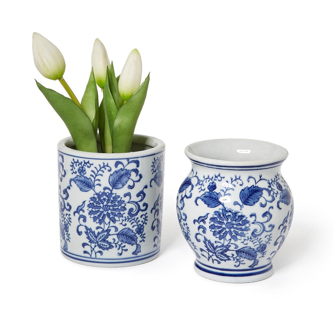 Chinoiserie Hand-Painted Blue and White 4" Vase