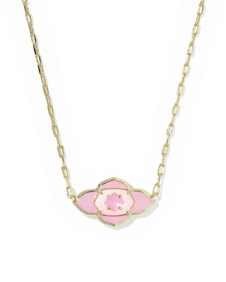 Kendra Scott Abbie Medallion Short Pendant Necklace