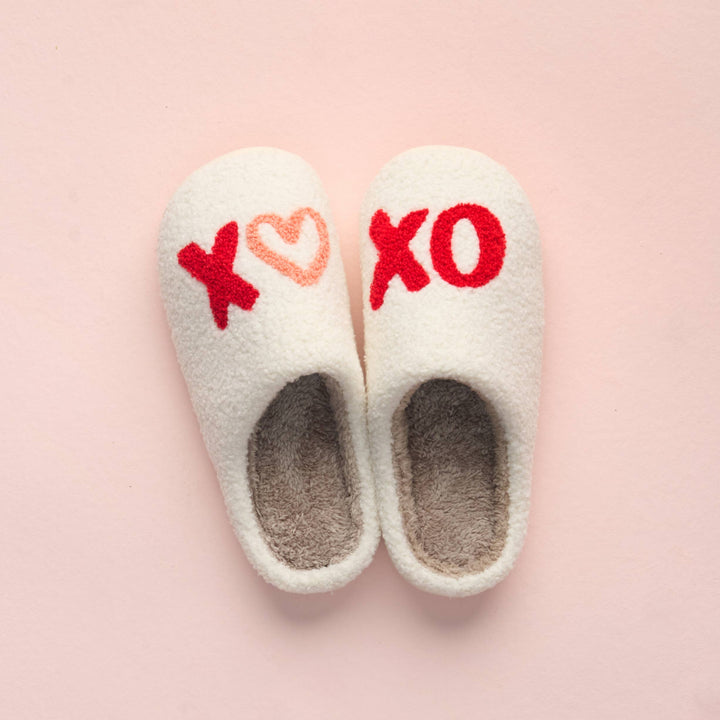 Fuzzy Slippers - XOXO