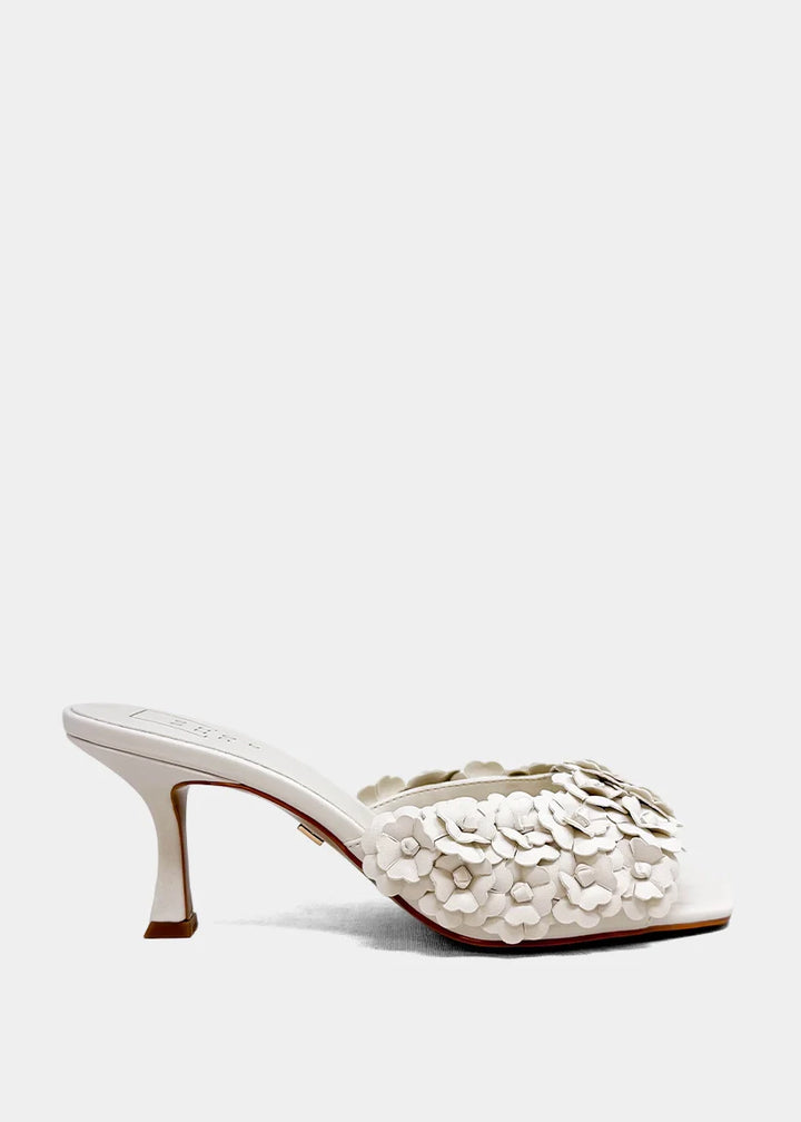 Elsa Heel