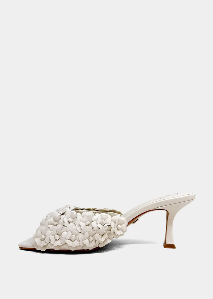 Elsa Heel