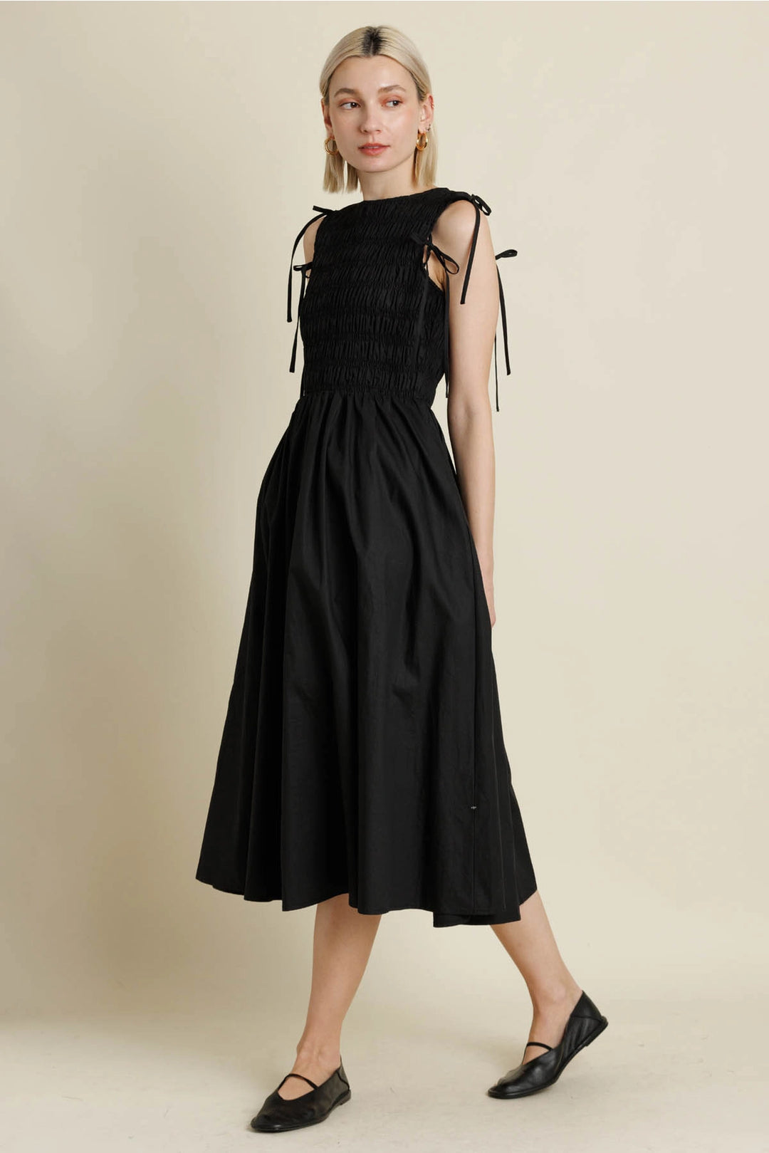 BLACK DETACHABLE SLV MIDI DRESS
