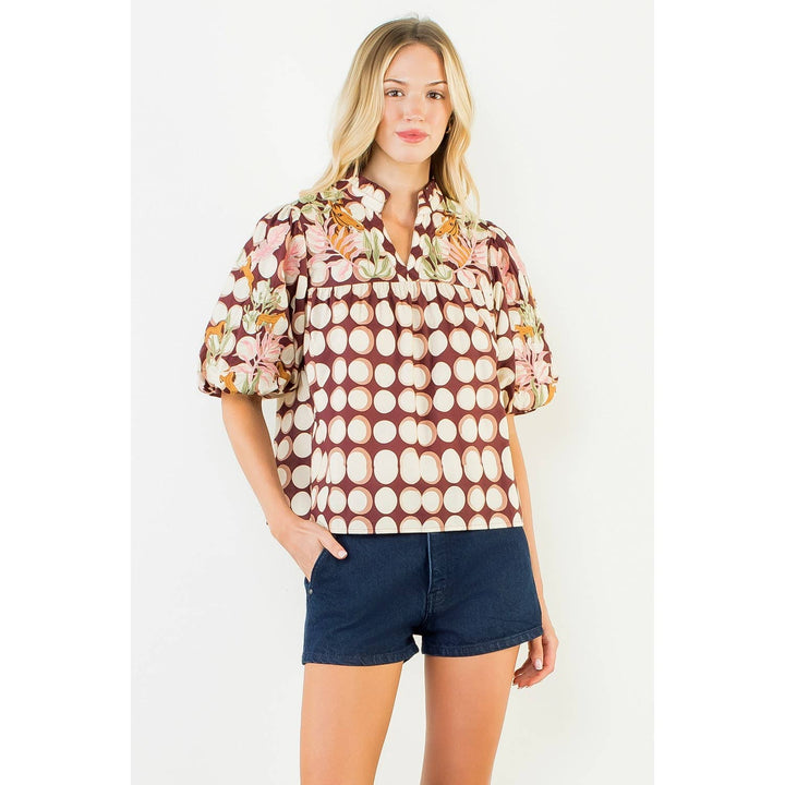 Puff Sleeve Embroidery Top