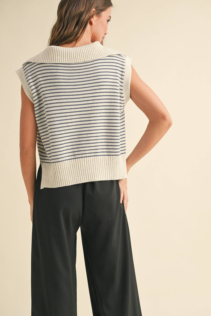 V-Neck Stripe Collar Knitted Top