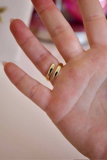 First Lady Adjustable Cocktail Ring in Black Diamond