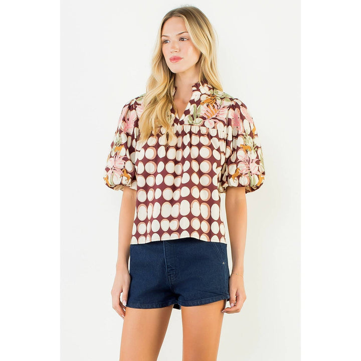 Puff Sleeve Embroidery Top
