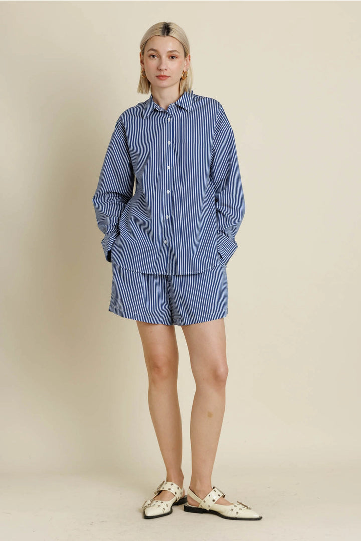 STRIPED BUTTON UP SHIRT