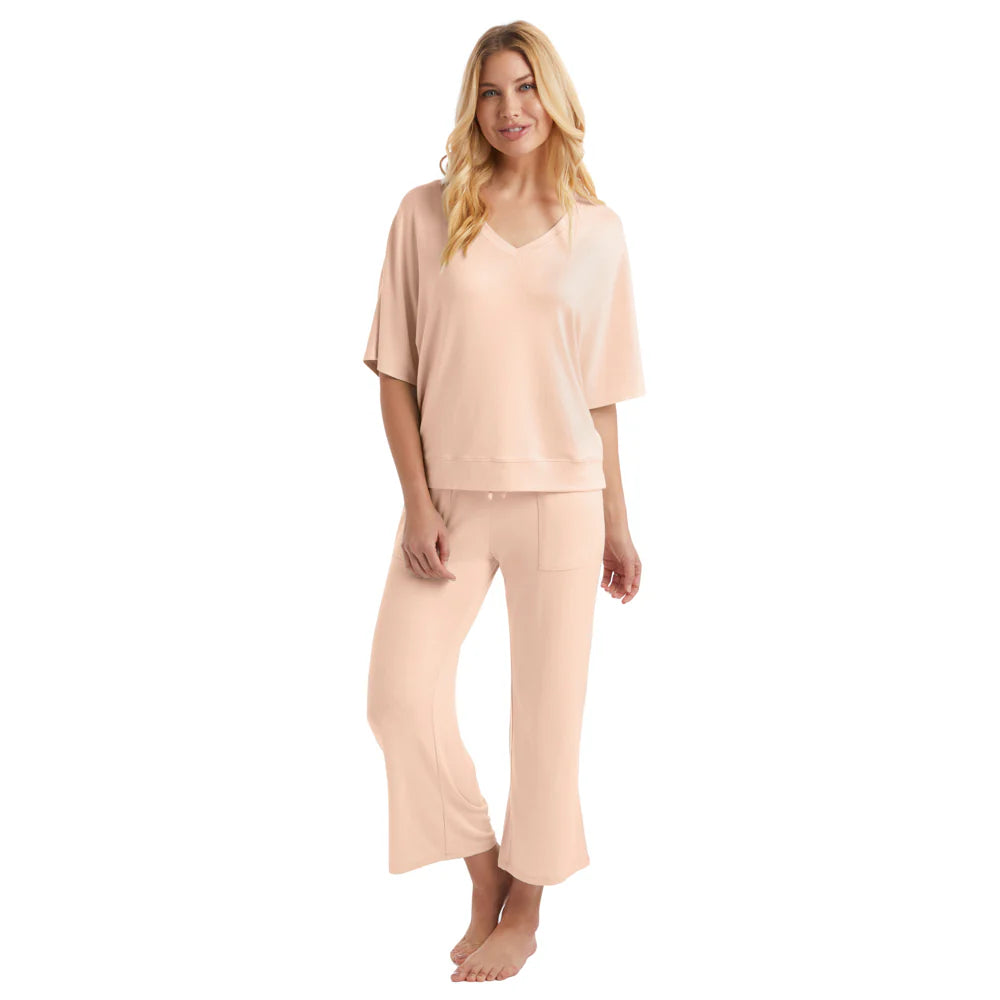 Dream Relaxed V-Neck with Capri Lounge Set