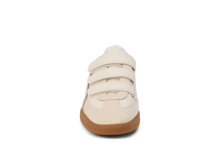 Lizzie Sneaker