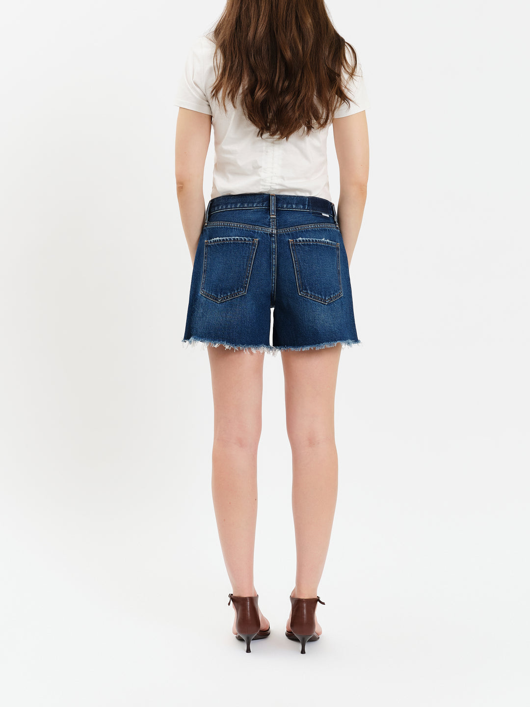 CROSSROADS MID RISE LOOSE SHORT