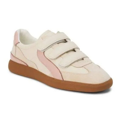 Lizzie Sneaker