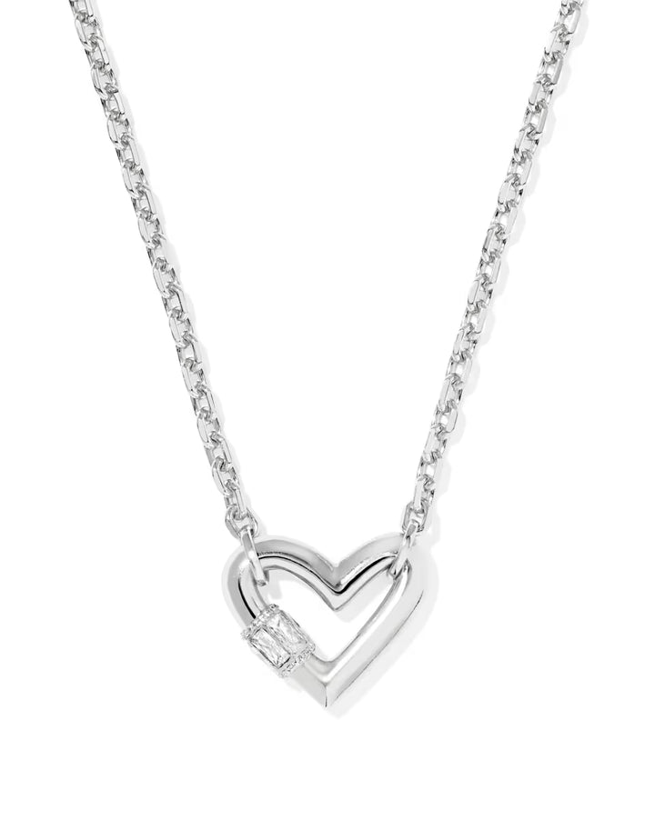 Emery Heart Short Pendant Necklace