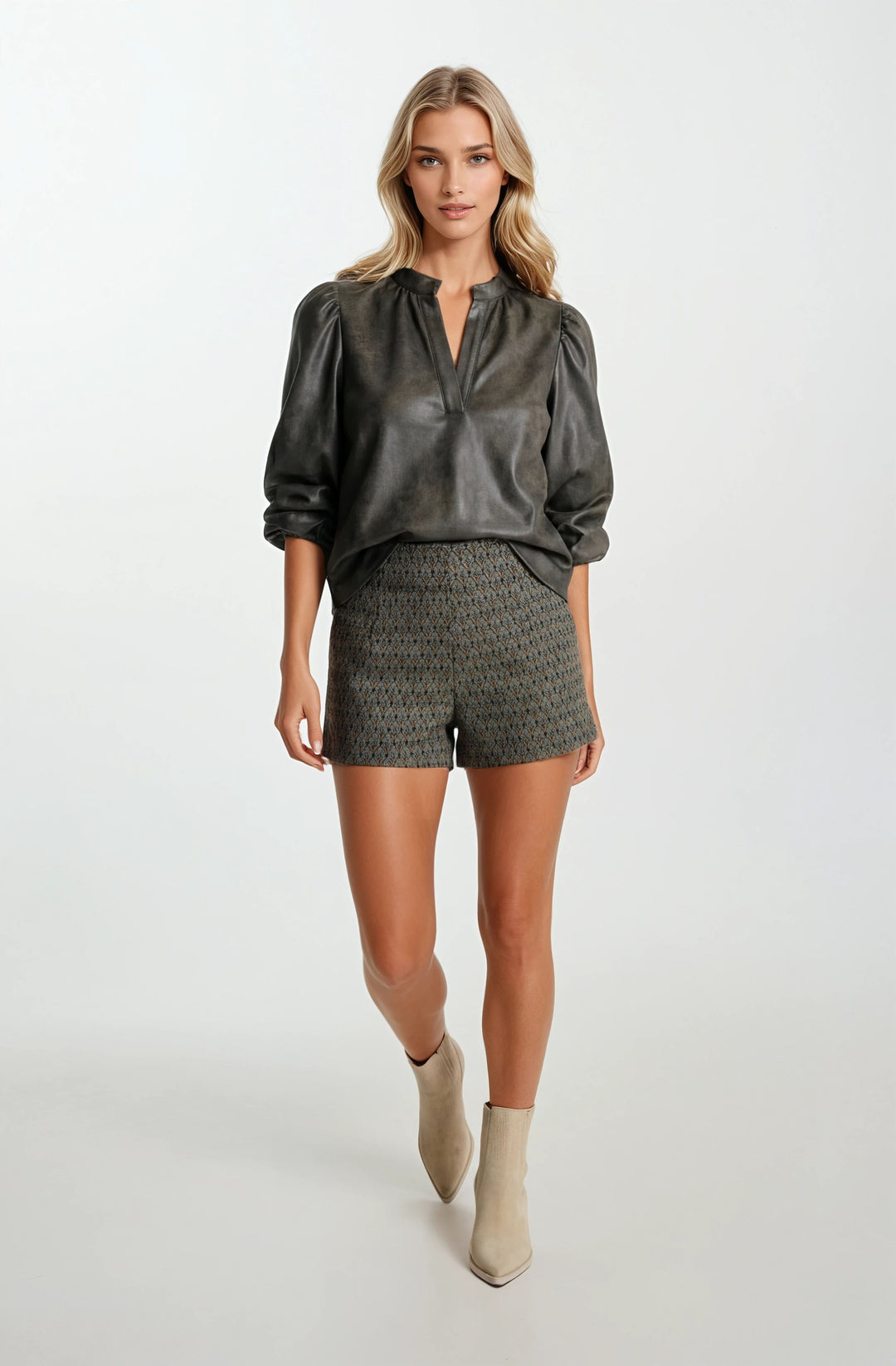 TABITHA SHORT