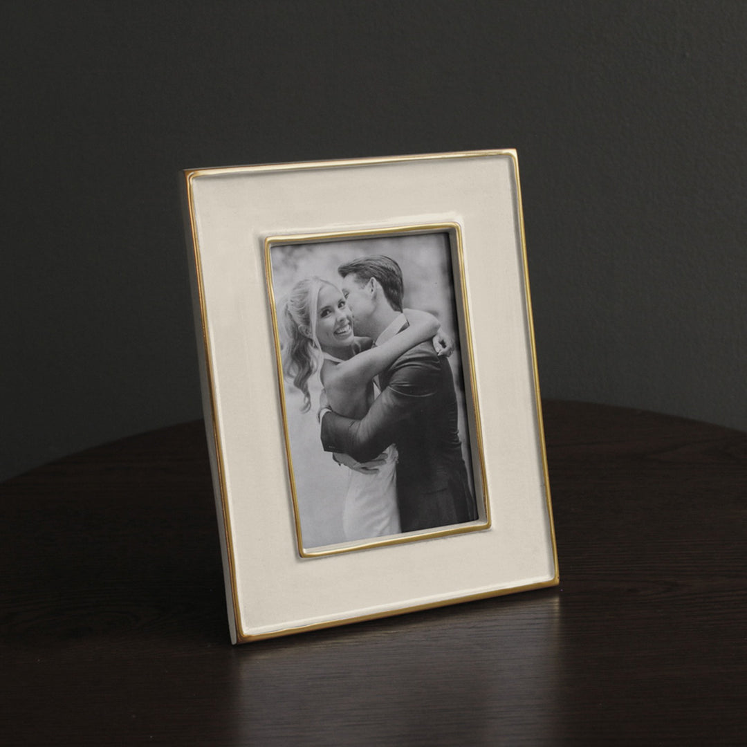 FRAME Encanto Jason 5 x 7 (Cream)