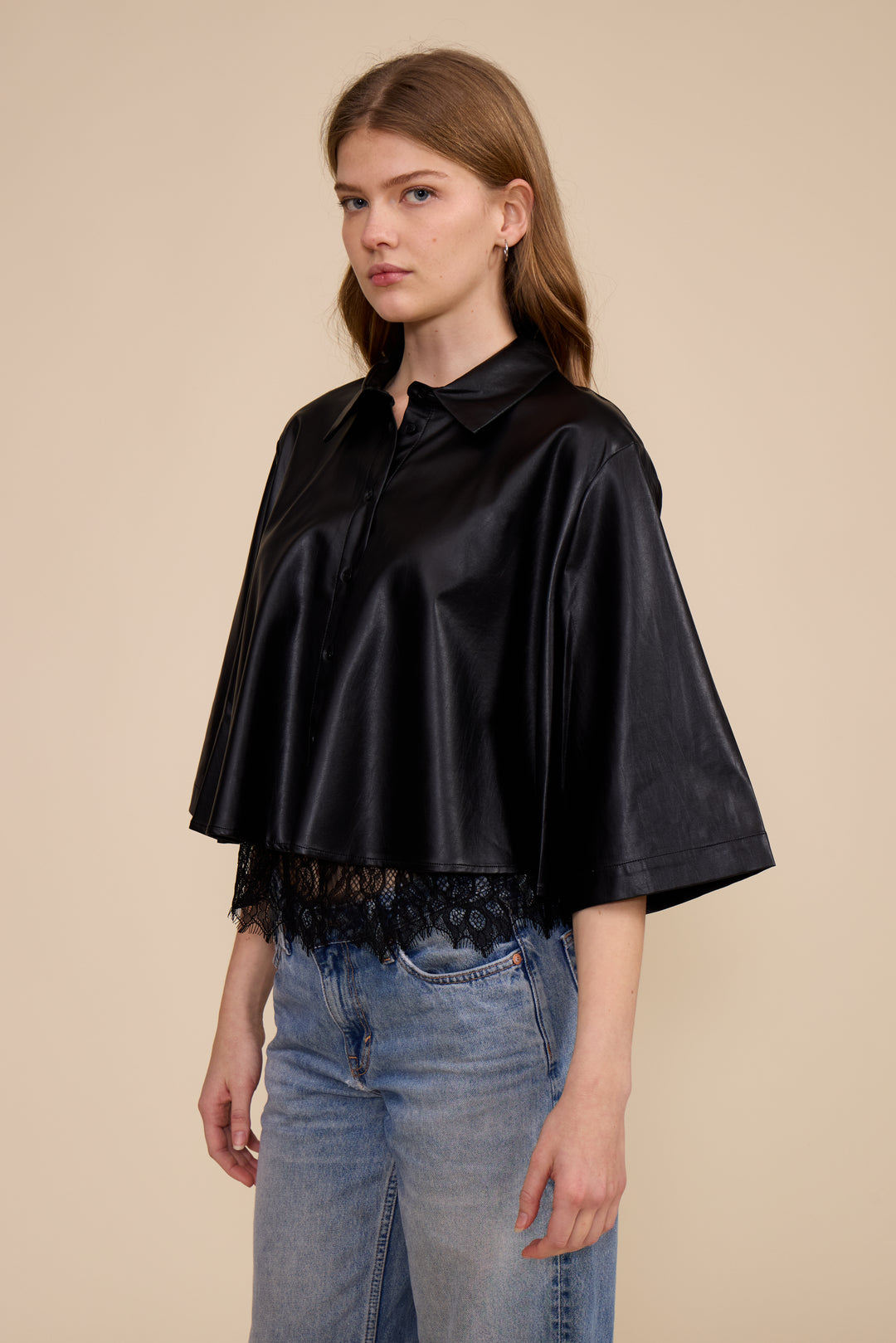 T5837 NICK FAUX LEATHER BUTTON DOWN