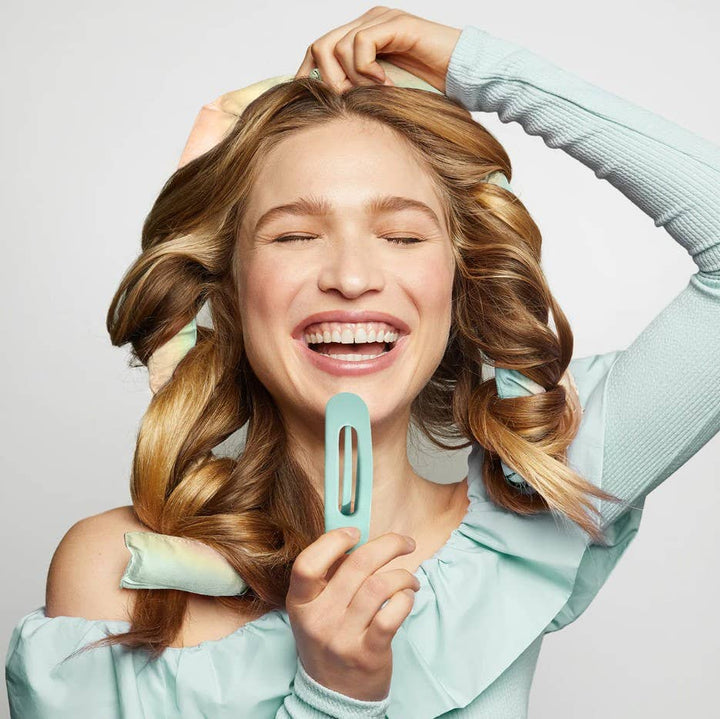 KITSCH Holiday XL Satin Heatless Styling & Flat Lay Claw 4pc Set