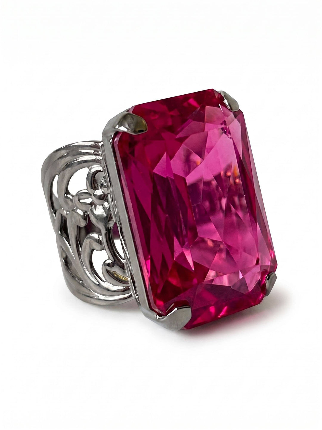 Viretta Adjustable Cocktail Ring - RBT67GMFU