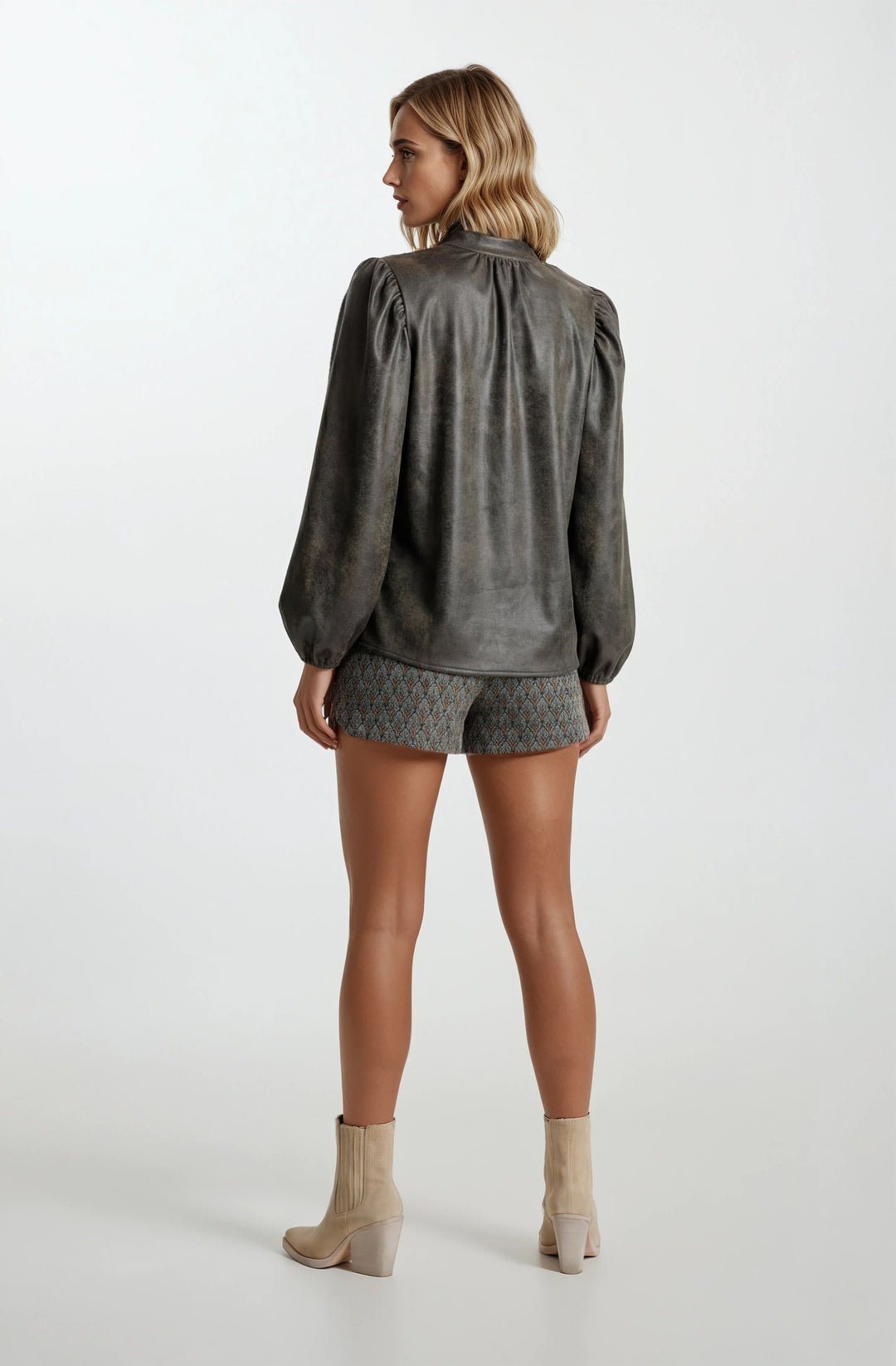 TABITHA SHORT