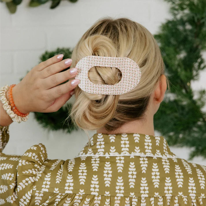 TELETIES x Laura Park Collection Pine & Pearl Flat Round Hair Clip