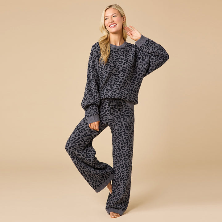 Marshmallow Leopard Crew Neck with Long Pant