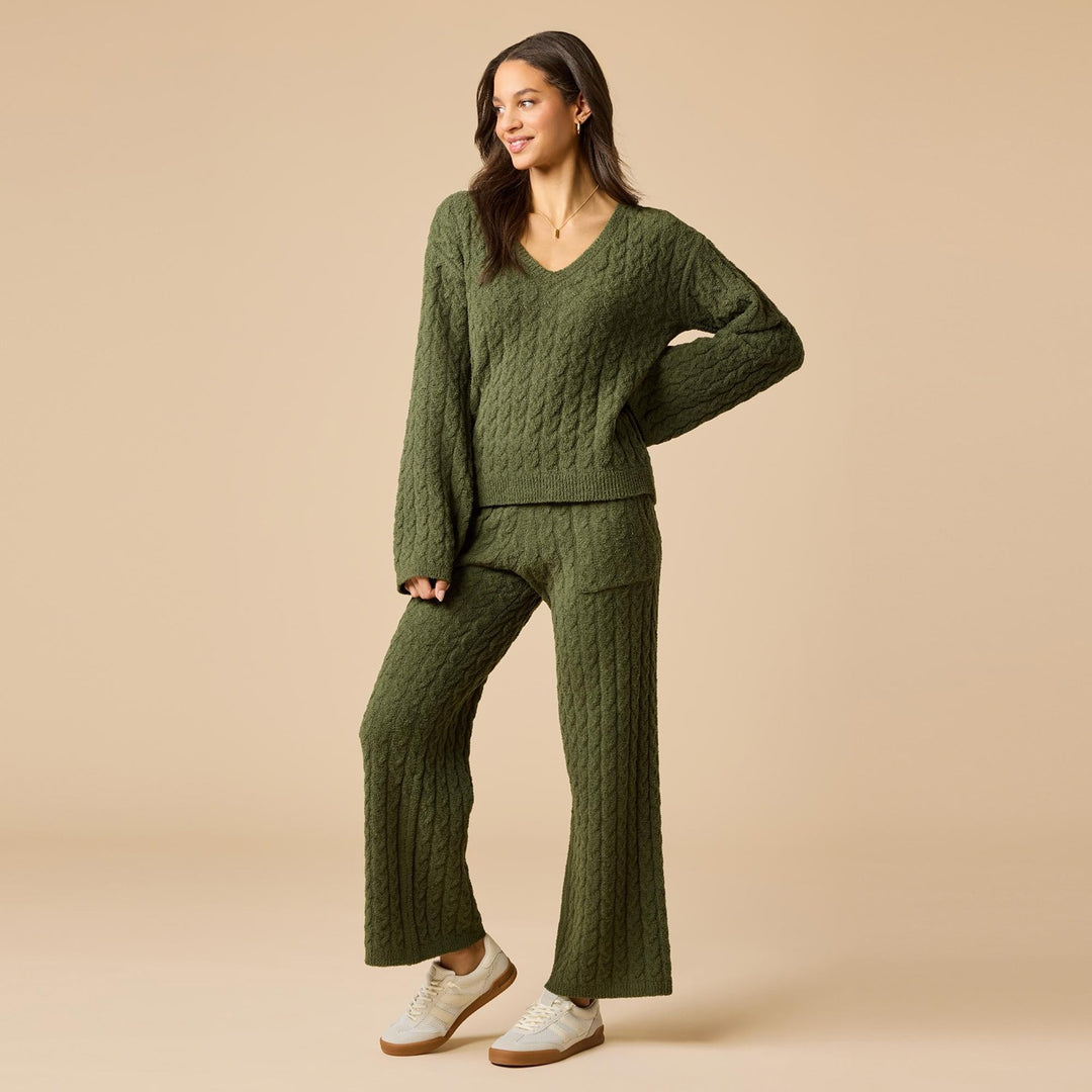 Cable Knit Marshmallow V-Neck with Flared Sleeve a