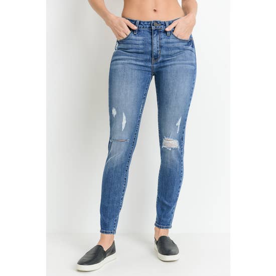 Distressed Skinny