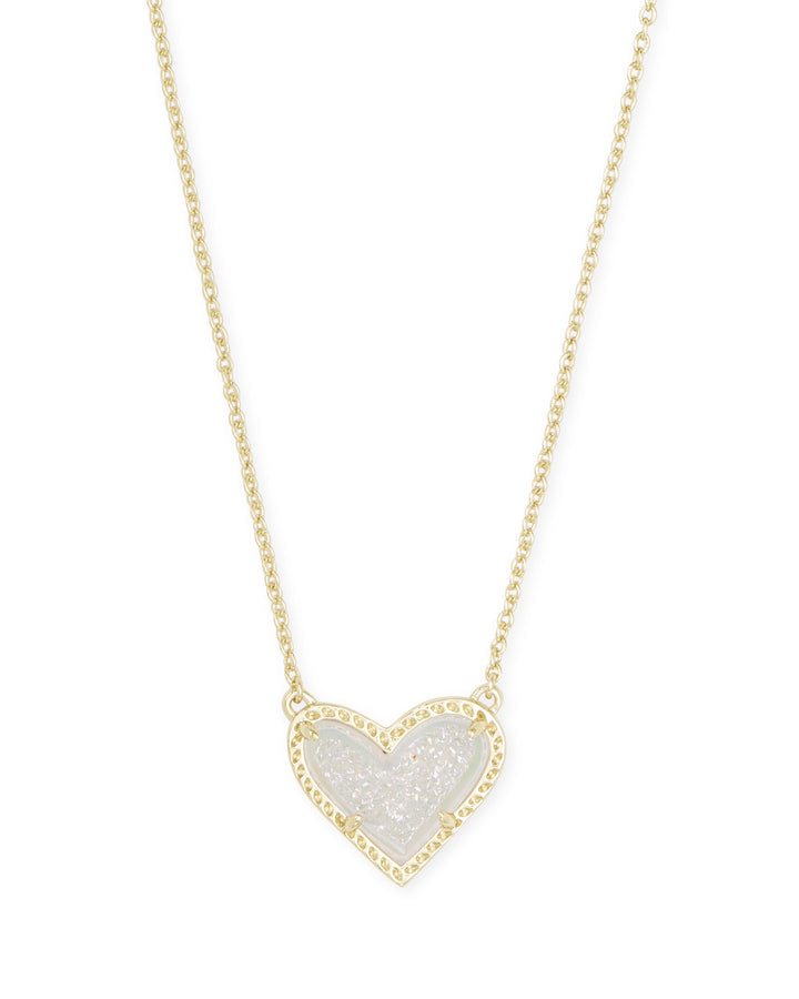 Kendra Scott Ari Heart Short Pendant